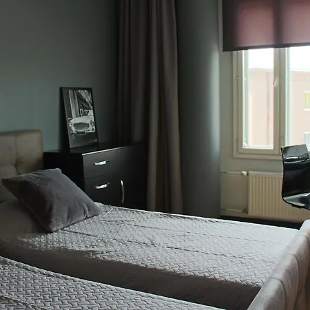 New Modern 4-room With Big Balcony And Undeground Parking In Center Of Апартаменти *