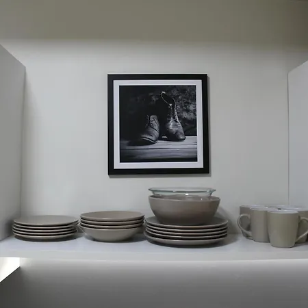 Apartman New Modern 4-room With Big Balcony And Undeground Parking In Center Of *