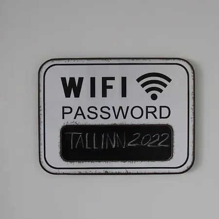 New Modern 4-room With Big Balcony And Undeground Parking In Center Of Таллінн