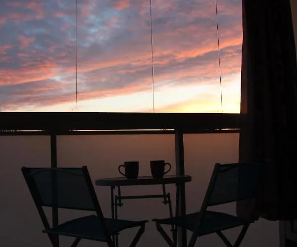 New Modern 4-room With Big Balcony And Undeground Parking In Center Of タリン